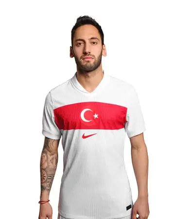 Hakan Calhanoglu
